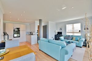 Photo 5- click for photo gallery